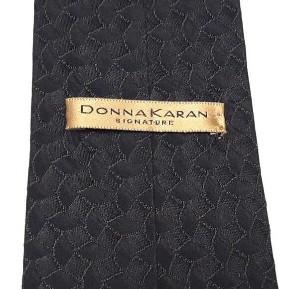 Donna Karan Necktie Mens Blue Size 56 in Long 3.75 in Wide Signature Silk Tie - Picture 10 of 11